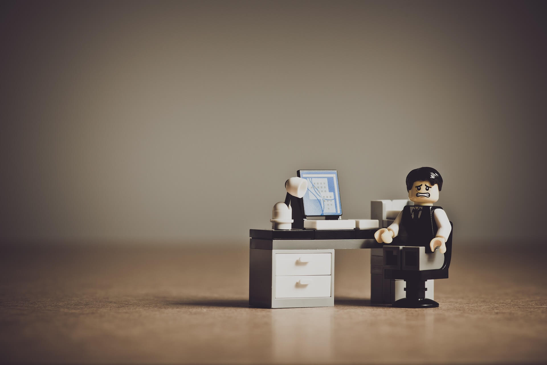 new-are-you-suffering-from-workplace-mobbing-heres-how-to-handle-4